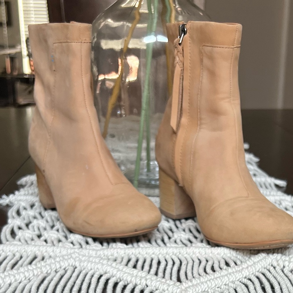 Toms faux soft leather booties with side zipper